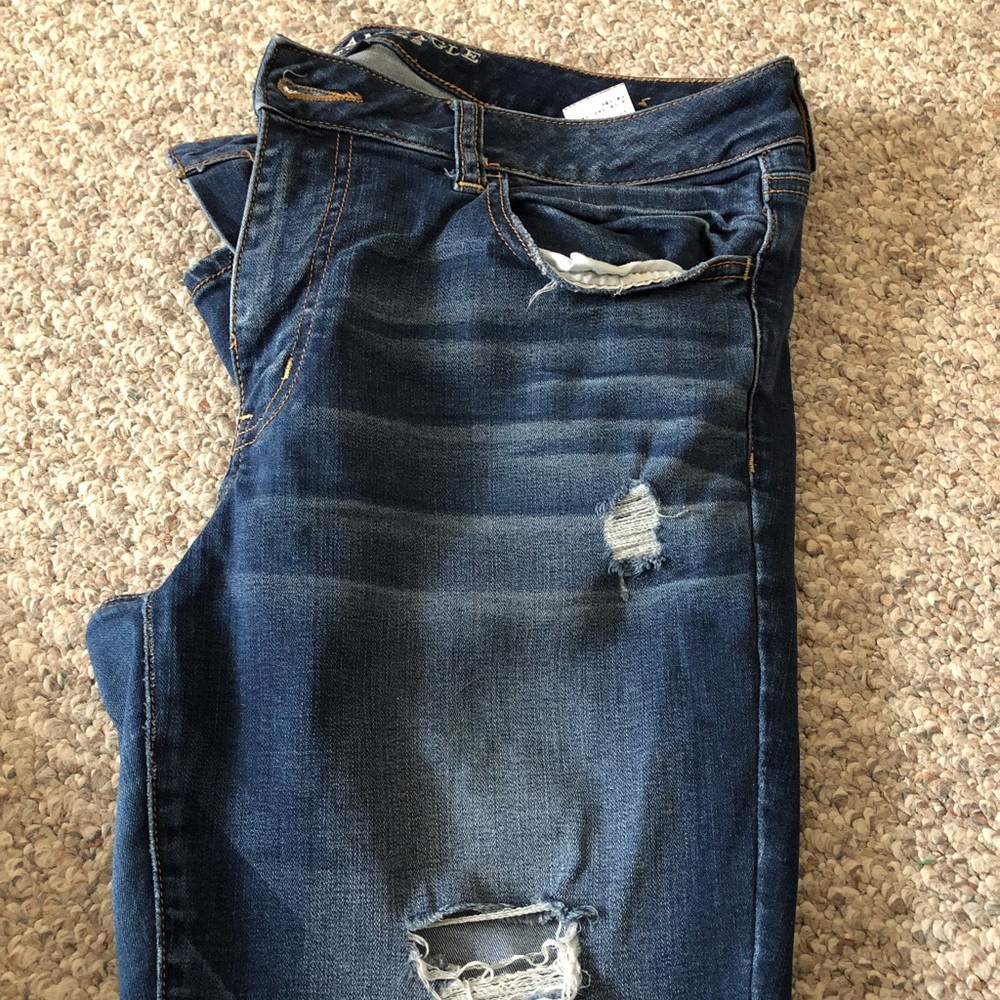 American Eagle Skinny Distress Jeans Sz14